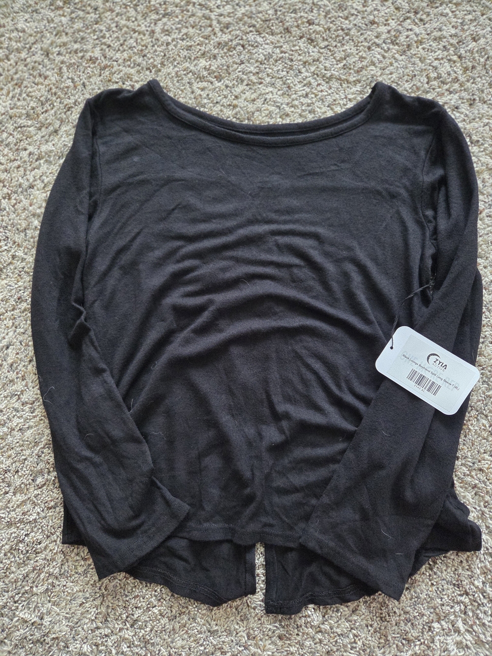 ZYIA Black Long-Sleeve Scoop Neck Top